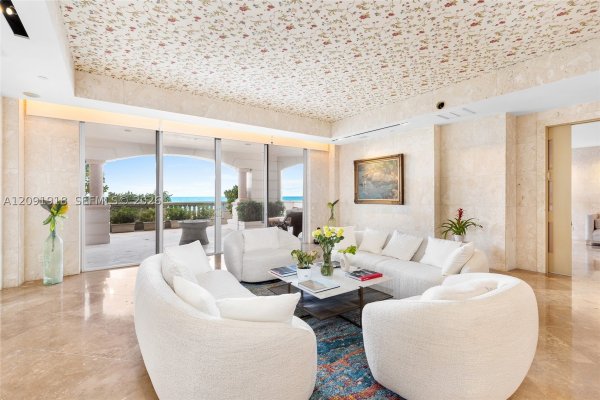 7412 Fisher Is Dr #7412 Miami Beach, FL 33109