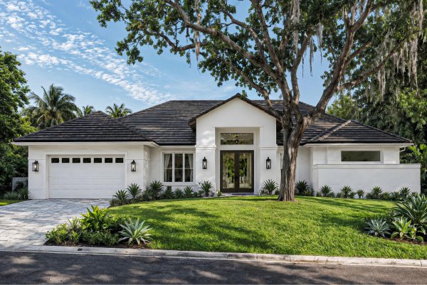 1331 Jonathans Vero Beach, FL 32963