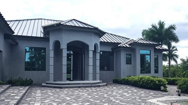 11000 SW 30th Ct Fort Lauderdale, FL 33328