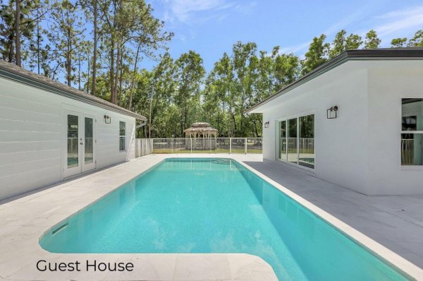 15388 133rd Ter Jupiter, FL 33478