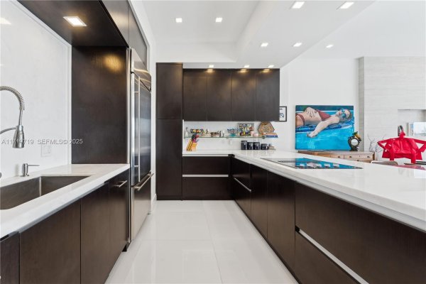 3700 Island Blvd #CPH03 Aventura, FL 33160