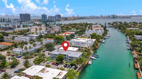 1905 Calais Dr #5 Miami Beach, FL 33141