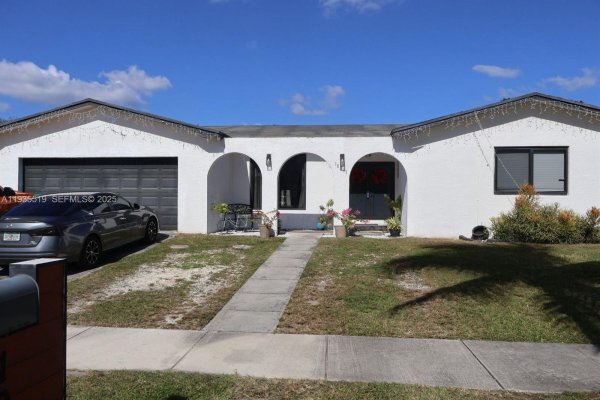 10801 SW 171st St Miami, FL 33157