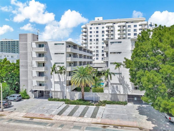 1620 West Ave #603 Miami Beach, FL 33139