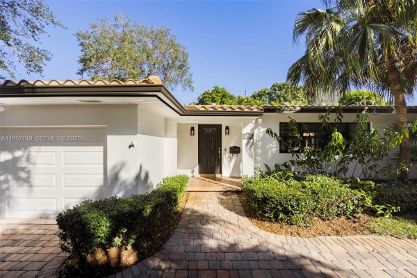 1435 Miller Rd Coral Gables, FL 33146