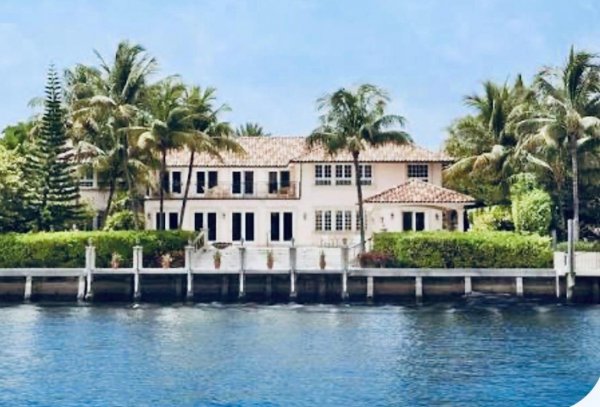 8 Harborage Fort Lauderdale, FL 33316