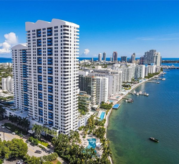 1330 West Ave #2513 Miami Beach, FL 33139