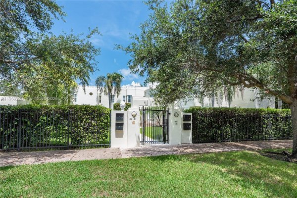 602 Malaga Ave #B Coral Gables, FL 33134