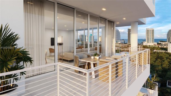 527 Orton Ave #403 Fort Lauderdale, FL 33304