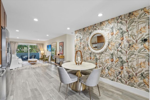 300 Galen Dr #306 Key Biscayne, FL 33149