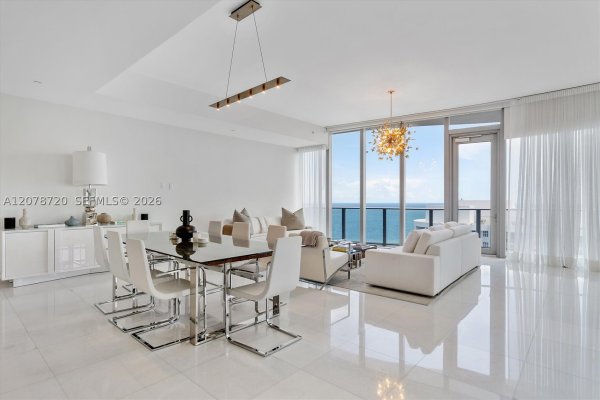 17475 Collins Ave #2203 Sunny Isles Beach, FL 33160