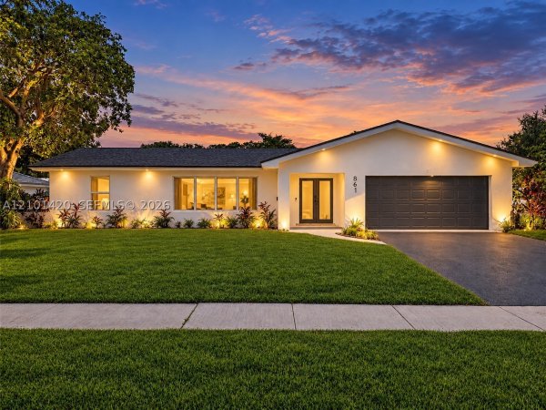 861 NW 72nd Ave Plantation, FL 33317