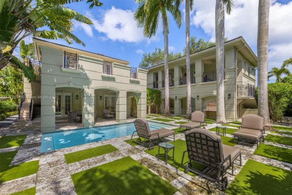 3460 S Moorings Way Miami, FL 33133 3460 S Moorings Way Miami, FL 33133
