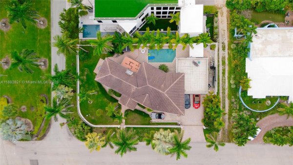 2701 N Atlantic Blvd Fort Lauderdale, FL 33308