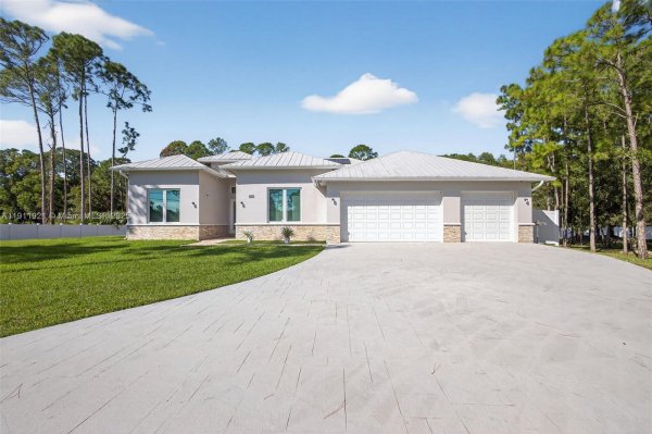 18369 Mellen Ln Jupiter, FL 33478