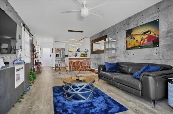 8900 Washington Blvd #320 Pembroke Pines, FL 33025