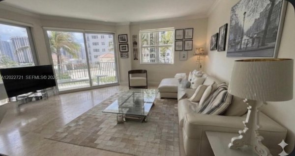 20000 E Country Clb Dr #601 Aventura, FL 33180