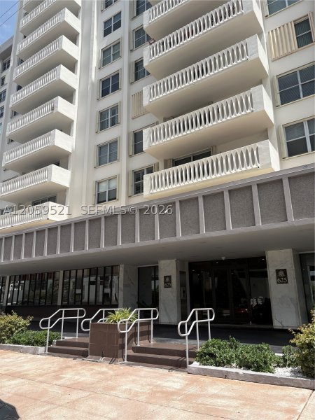625 Biltmore Way #501 Coral Gables, FL 33134