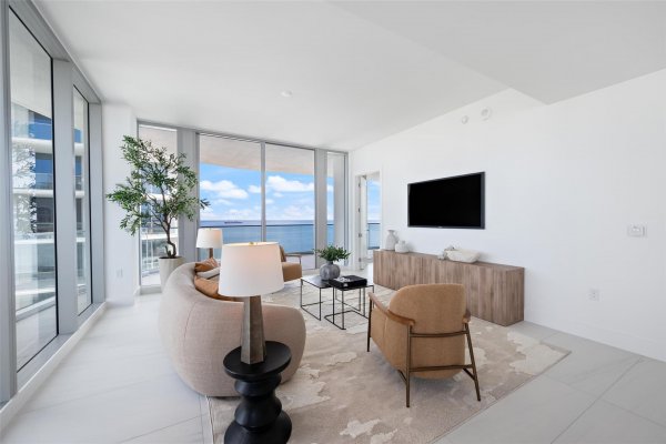 153 N Seabreeze #Unit 1105s Fort Lauderdale, FL 33304