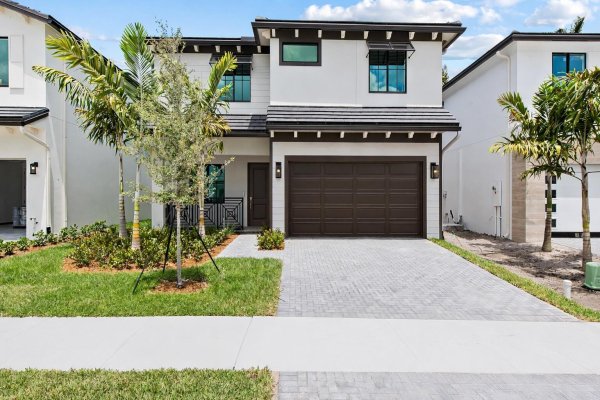 1449 SW 23rd Fort Lauderdale, FL 33315