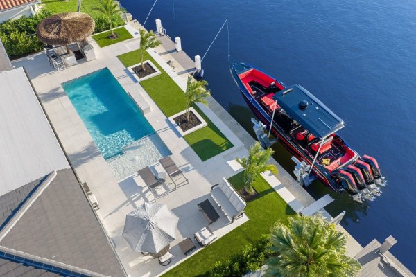 5641 Bayview Fort Lauderdale, FL 33308