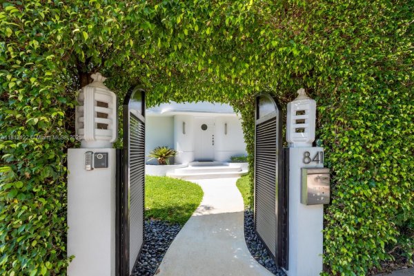 841 19th St Miami Beach, FL 33139