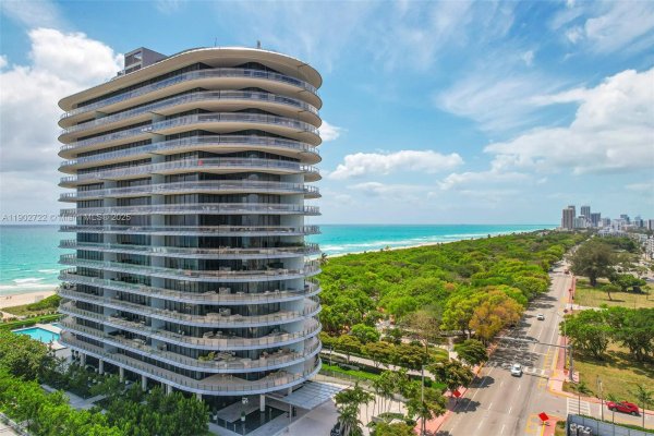 8701 Collins Ave #904 Miami Beach, FL 33154