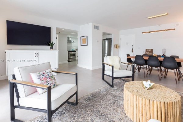 17600 N Bay Rd #N403 Sunny Isles Beach, FL 33160