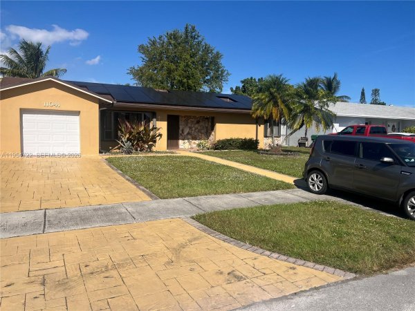 11041 SW 166th Ter Miami, FL 33157
