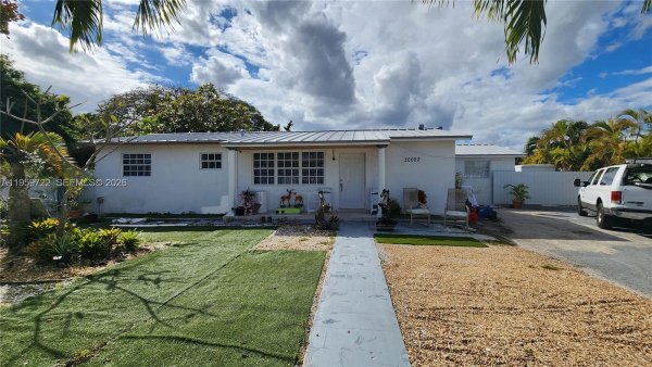 20022 SW 118th Ave Miami, FL 33177