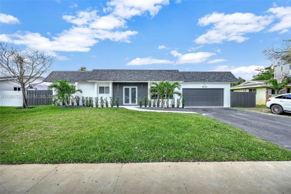 Undisclosed Address Plantation, FL 33313