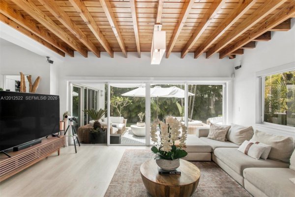 434 Loretto Ave Coral Gables, FL 33146
