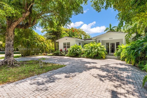 4444 Ingraham Hwy Coral Gables, FL 33133