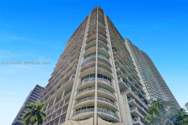 690 SW 1st Ct #1919 Miami, FL 33130