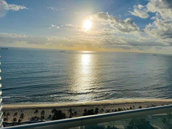 153 N Seabreeze Blvd #2401-S Fort Lauderdale, FL 33304