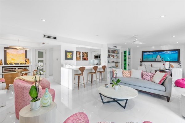 3909 N Ocean #107 Fort Lauderdale, FL 33308