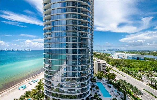 15811 Collins Ave #1502 Sunny Isles Beach, FL 33160