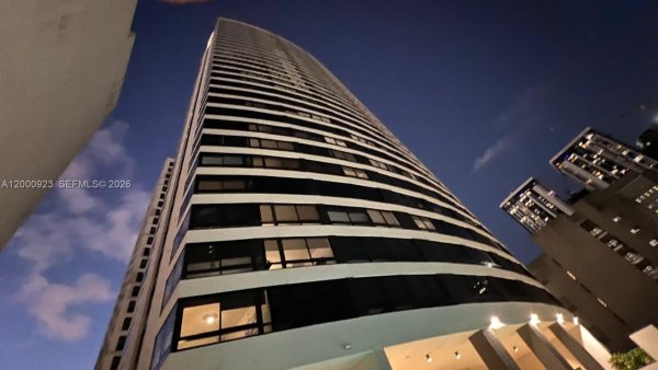 225 N North Miami Ave #212 Miami, FL 33128