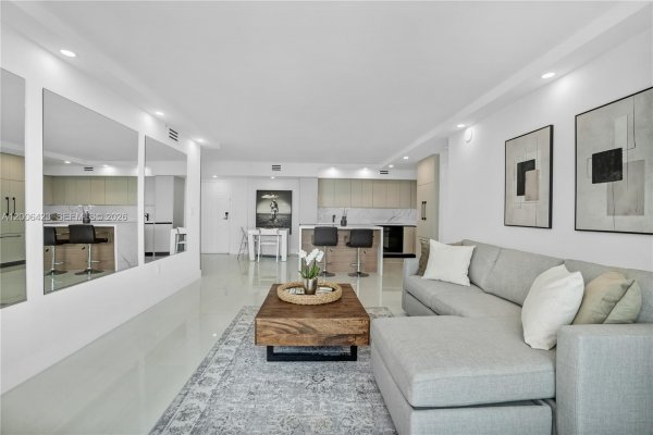 1155 Brickell Bay Dr #2003 Miami, FL 33131