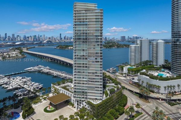 450 Alton Rd #2505 Miami Beach, FL 33139