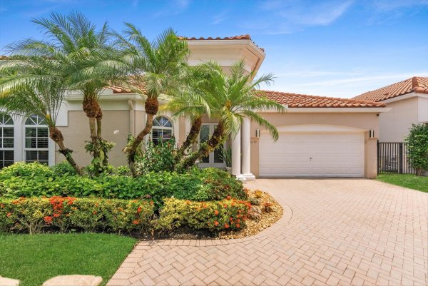 6533 Somerset Boca Raton, FL 33496