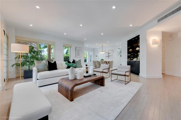 13637 Deering Bay Dr #231 Coral Gables, FL 33158