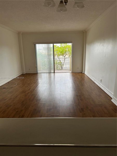 1455 N Treasure Dr #2C North Bay Village, FL 33141