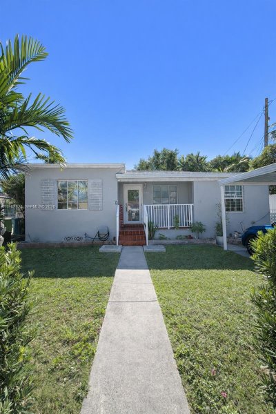 2460 NW 33rd St Miami, FL 33142