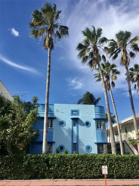 1250 Drexel Ave #1 Miami Beach, FL 33139