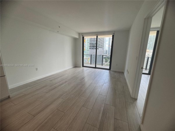 45 SW 9th St #1104 Miami, FL 33130
