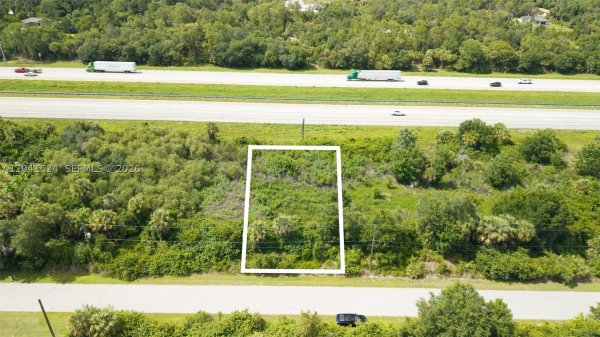 Snug St North Port, FL 34286