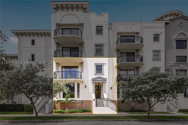 1650 Galiano St #TH11 Coral Gables, FL 33134