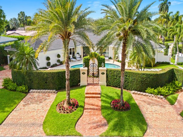 2831 NE 40th Fort Lauderdale, FL 33308