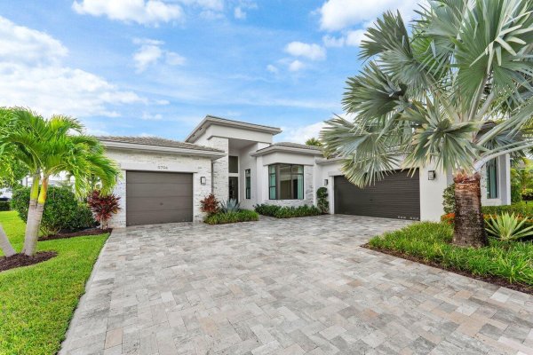9794 Chianti Classico Boca Raton, FL 33496